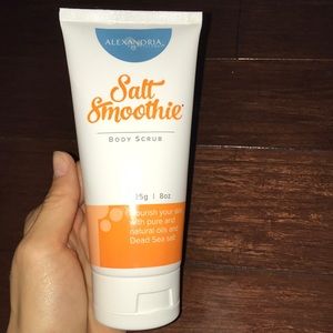 Body Scrub — Salt Smoothie